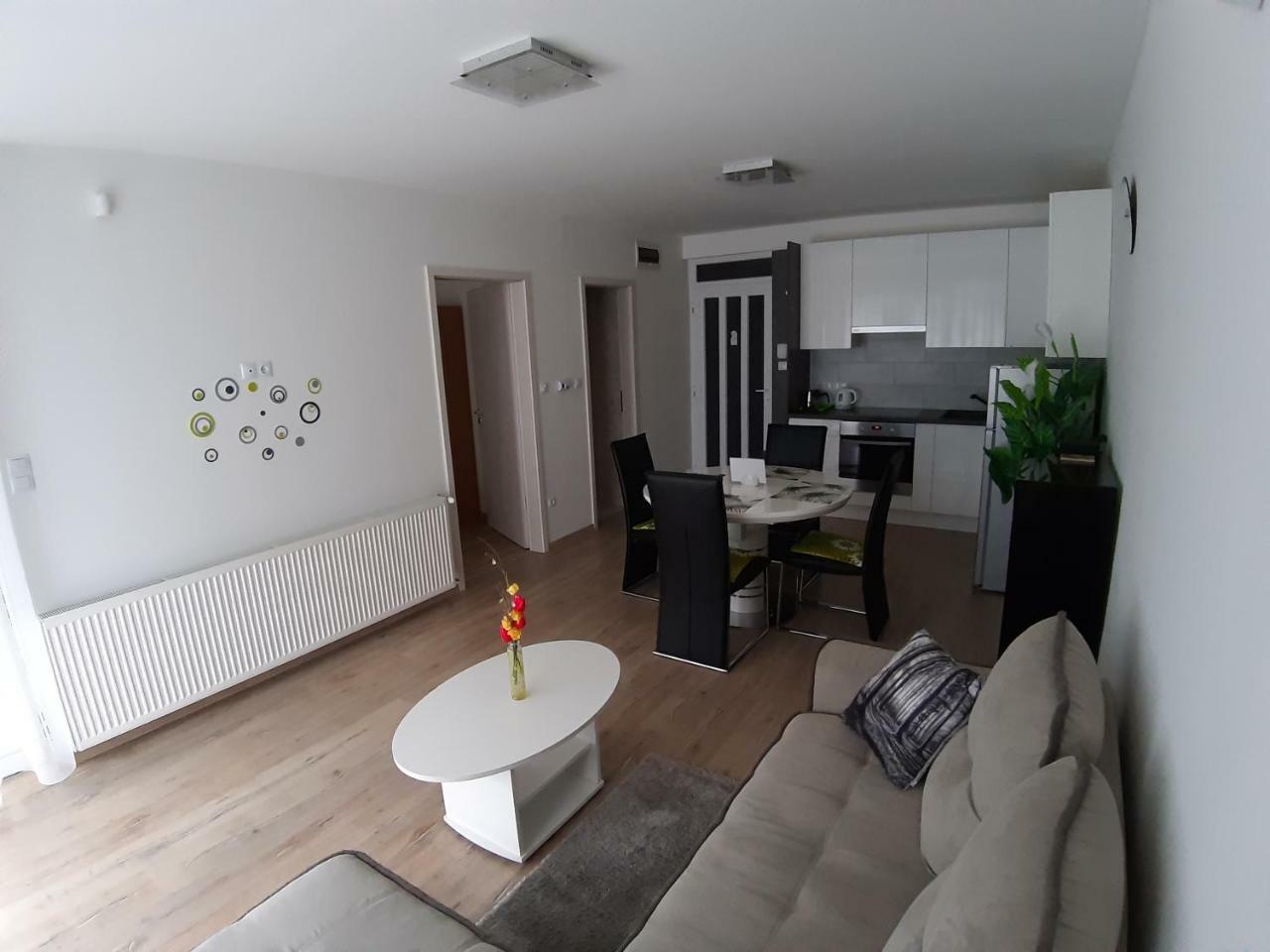 Elegant Apartman 希欧福克 外观 照片